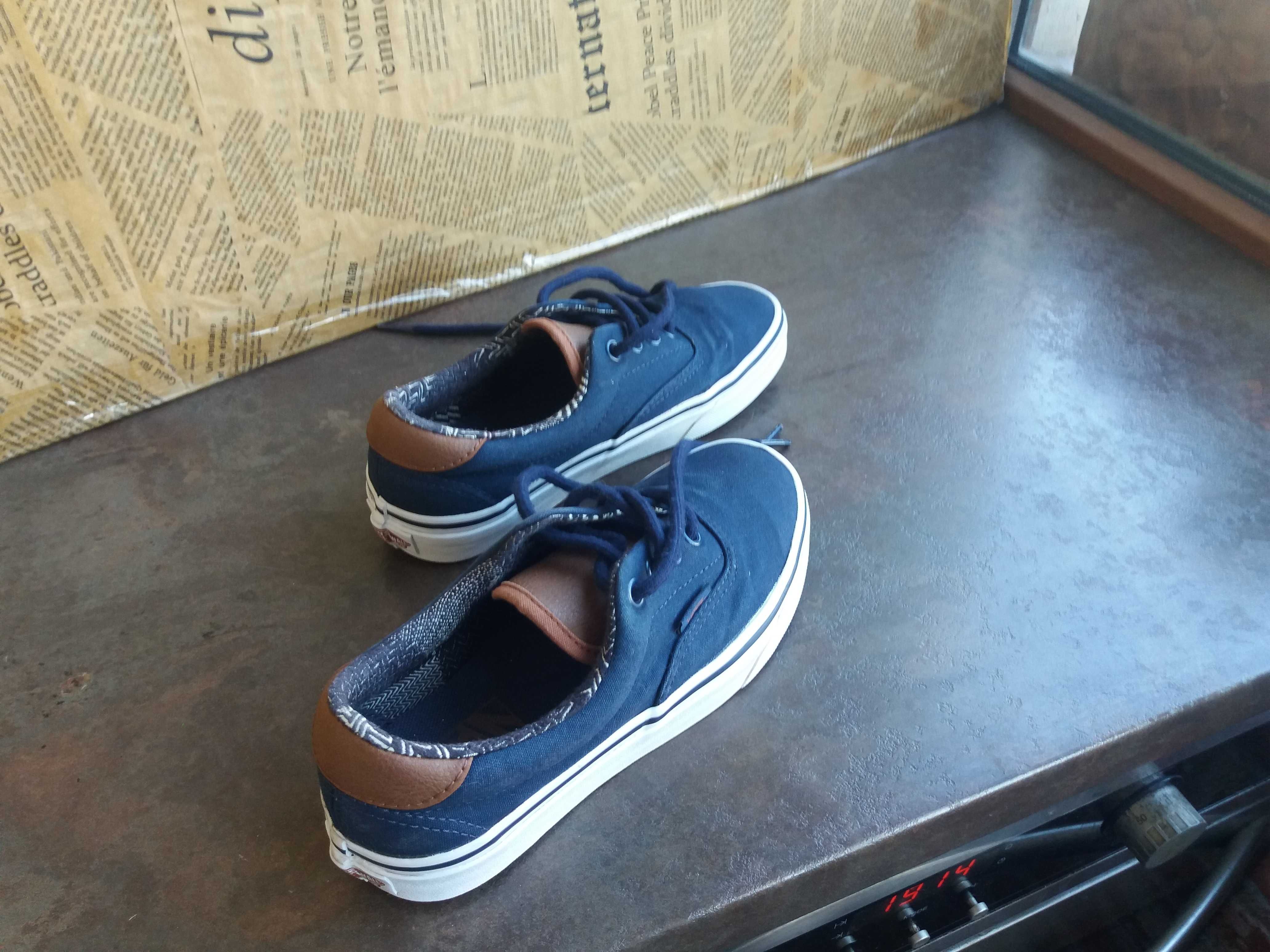 детски маратонки ,кецове,спортни обувки,гуменки,Vans,номер34,5