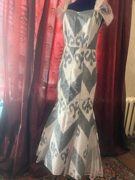Адрас платье , сшит из дорого адраса