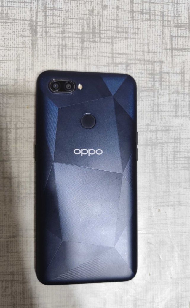 Oppo a12 32gb в идеальном состоянии