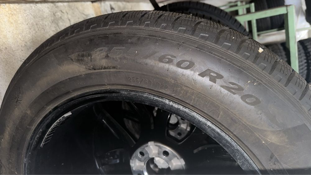 4 бр джанти съз зимни гуми PIRELLI 255/60/20