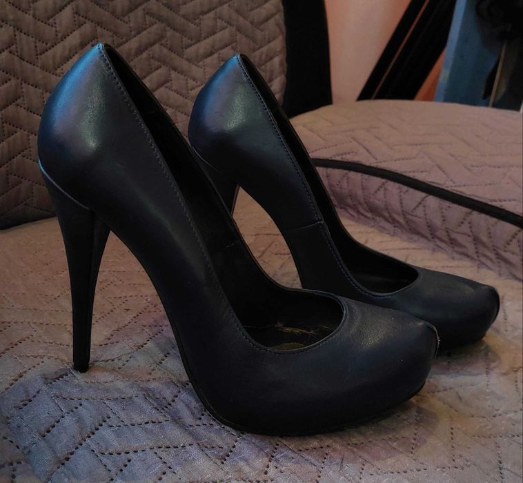 Pantofi designer din piele naturală. Mărimea 39