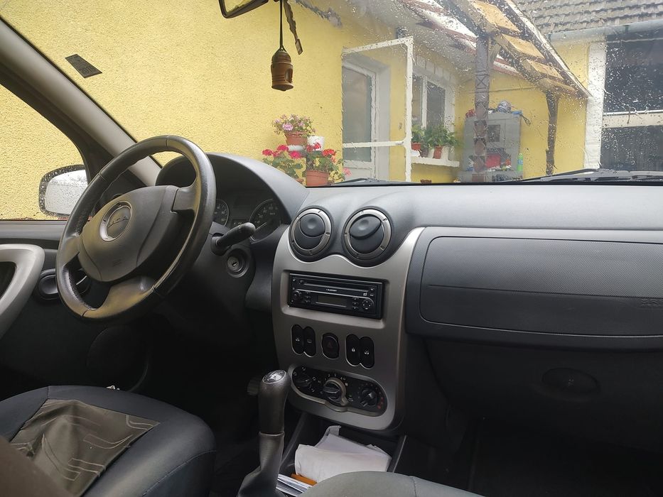 Sandero stepway 1:6 benzina 2009