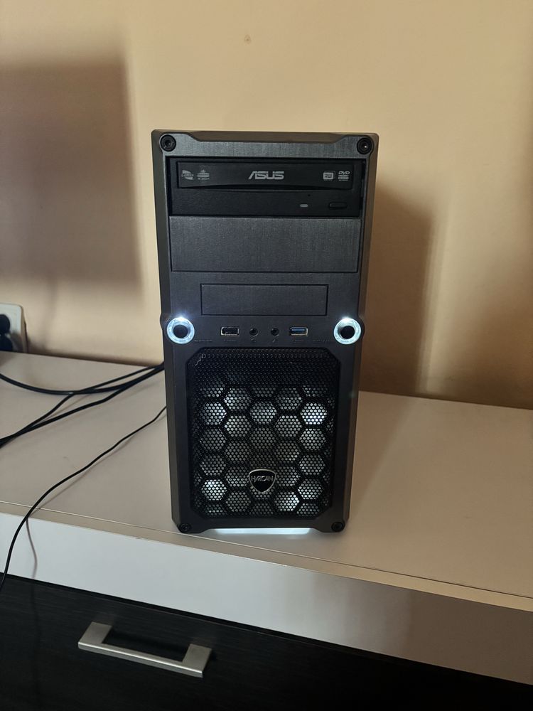 Calaculator/PC Gaming• i5-6th Gen• 16Gb ram• placa video 4gb