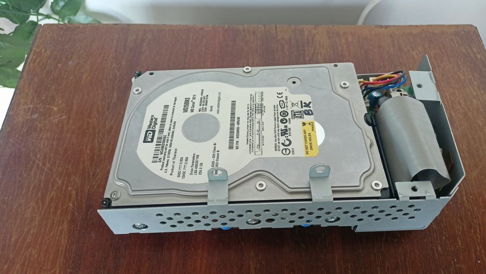 Vand Rack extern de la Seagate (HDD ATA)