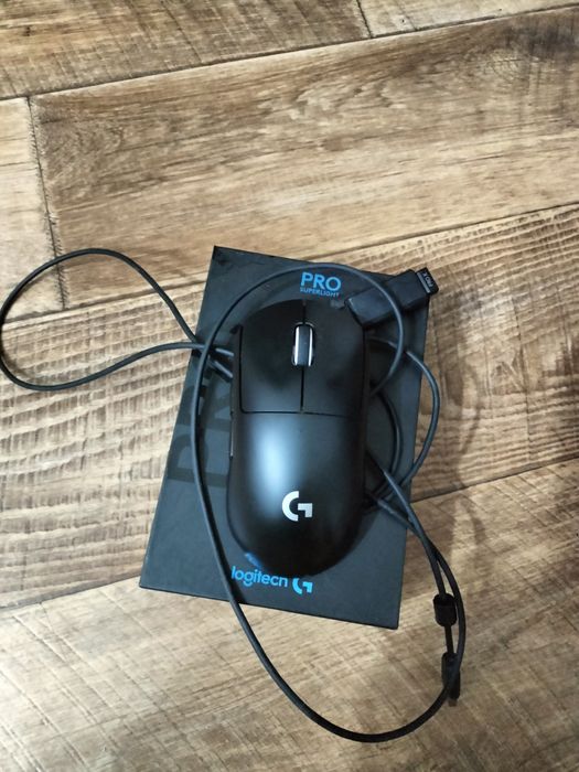 Мышка Logitech g pro superlight
