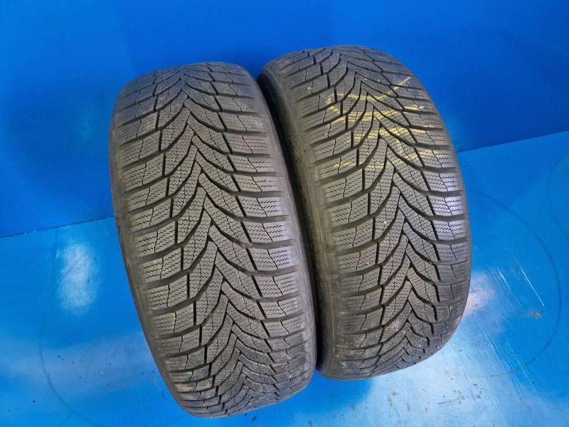 2 Nexen R18 235/50
зимни гуми DOT2822