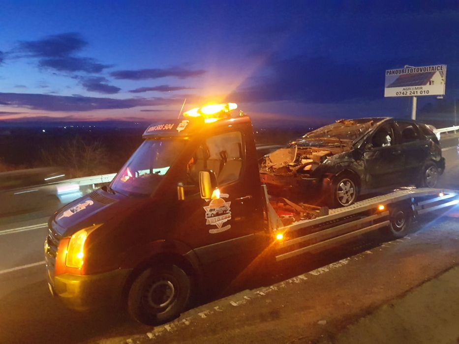 Tractari auto non stop 24/7  platforma transport asistenta rutieră rot
