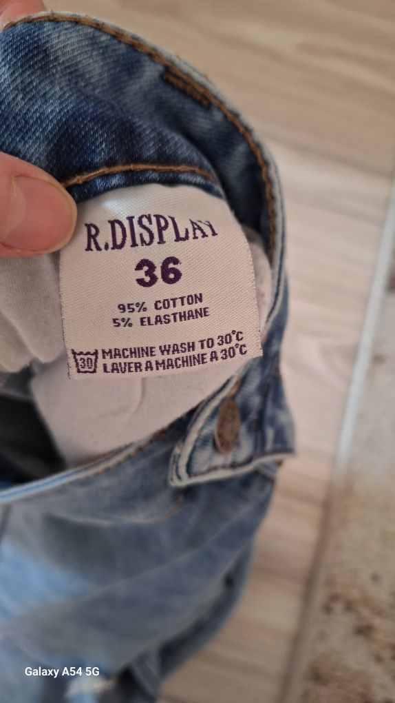 Дамски  дънки  36 рр