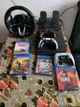 Vând ps4, jocurile ce se vad în imagine + FC25 CUMPARAT PE CONT