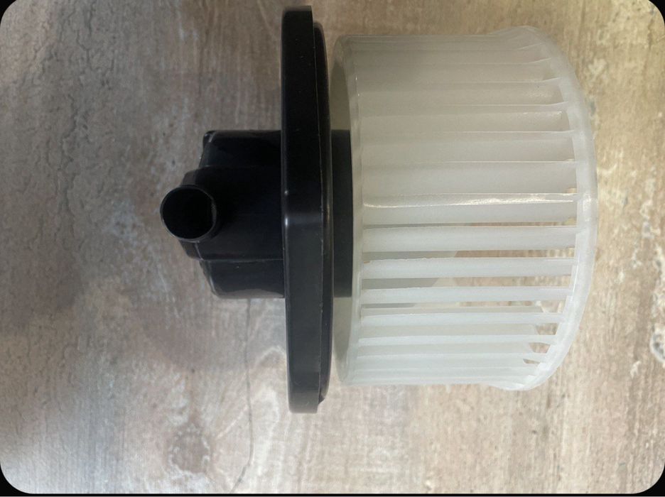 Вентилятор отопления Mitsubishi Lancer IX/Outlander (03-06), мотор печ