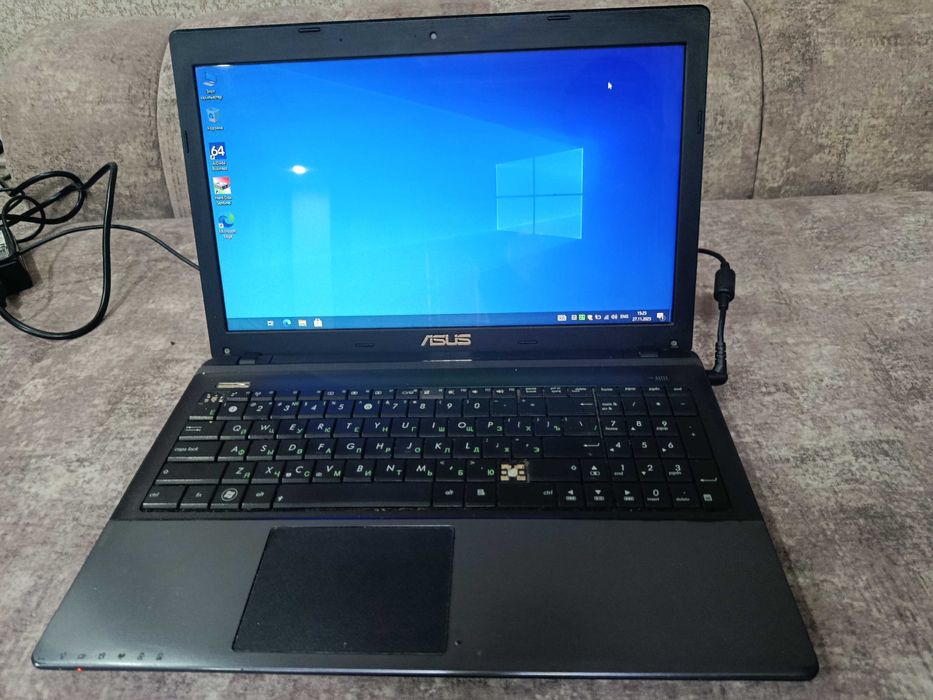 Ноутбук ASUS K55N