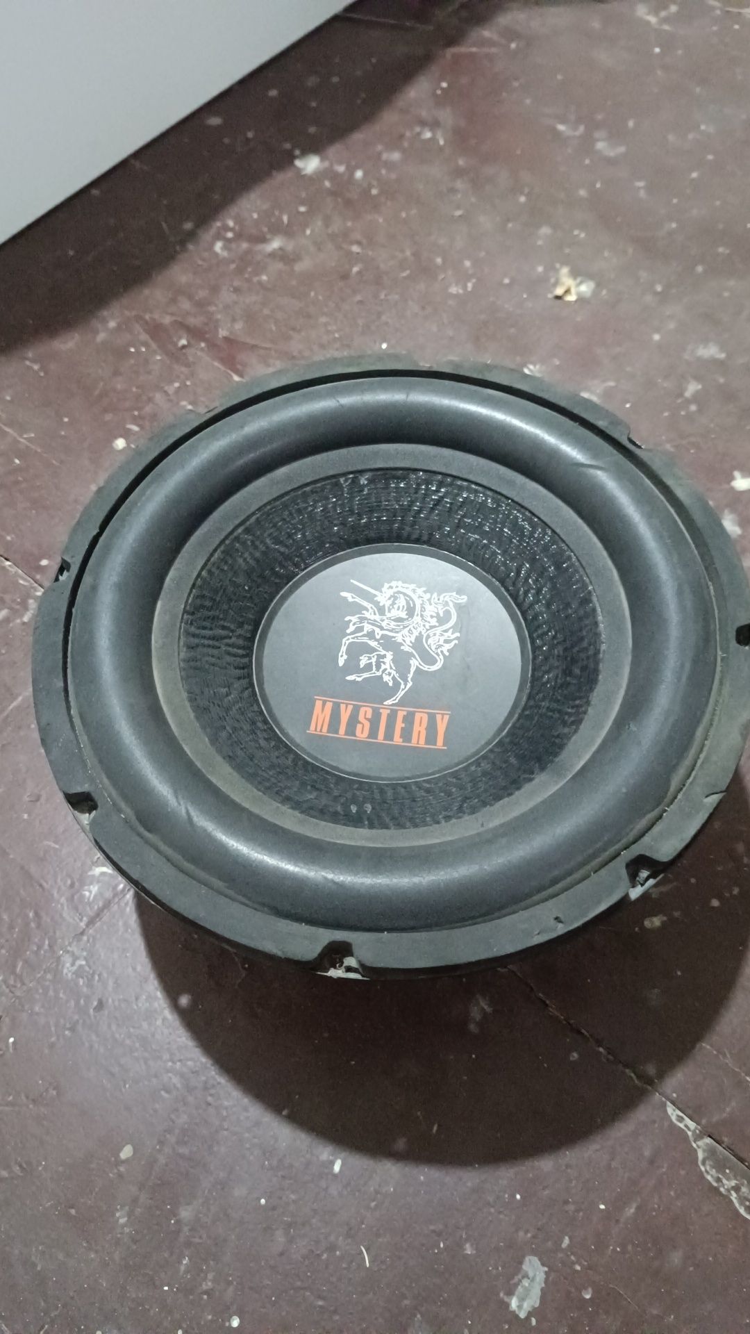 Продам динамик для сабвуфера