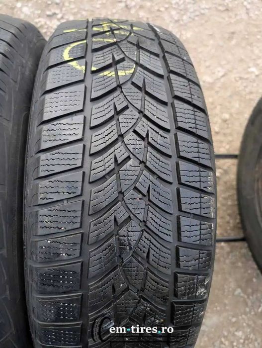 SET 2 Anvelope Iarna 225/55 R17 GOODYEAR Ultragrip Performance + SUV 1
