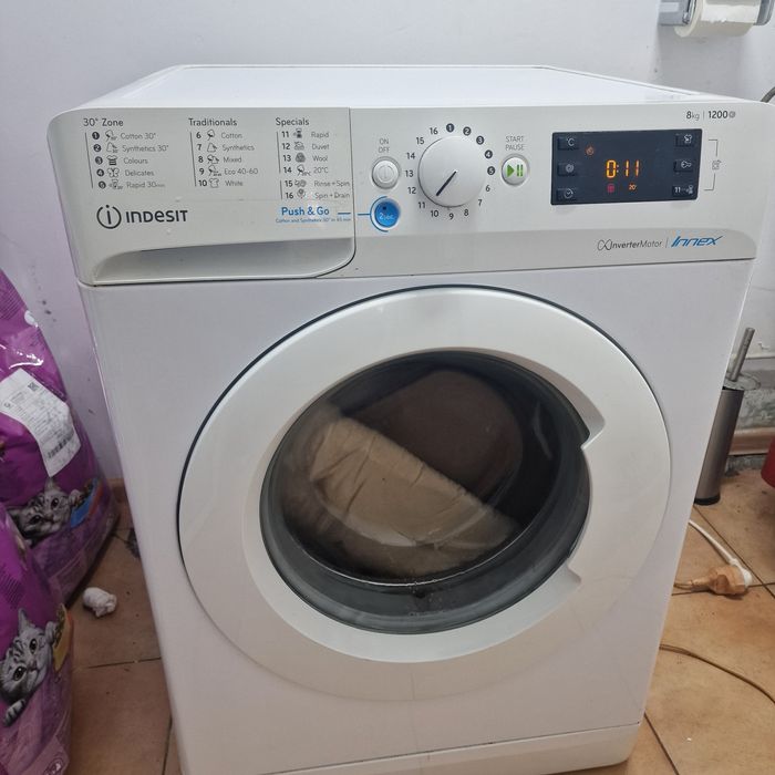Masina de spalat indesit 8kg 1200 rotatii, 16 programe
