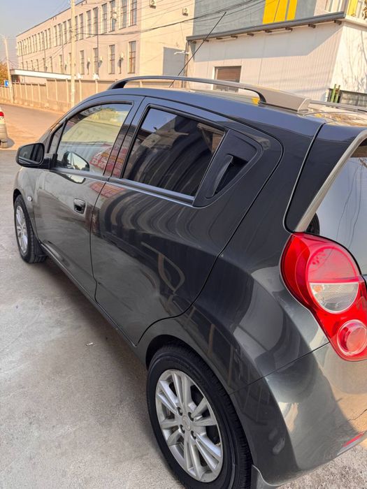 Spark srochna sotiladi