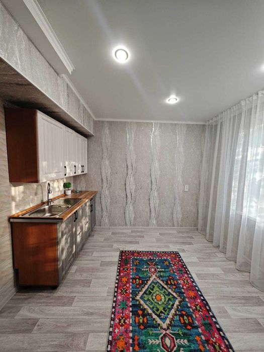 Продам мини квартиру в 20-м микр