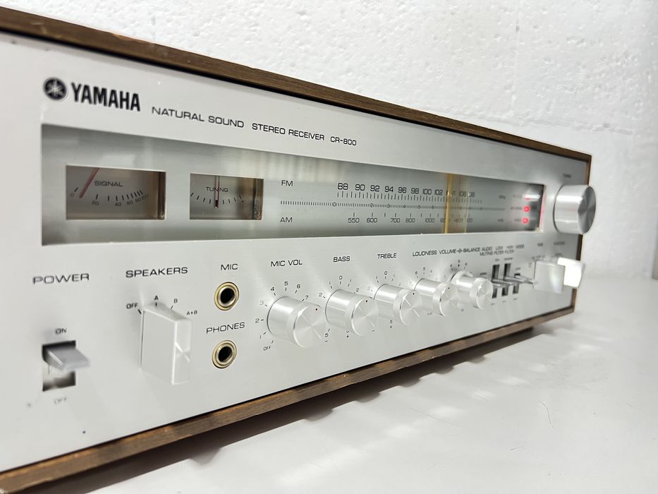 Amplificator/amplituner Yamaha CR-800 70w/canal