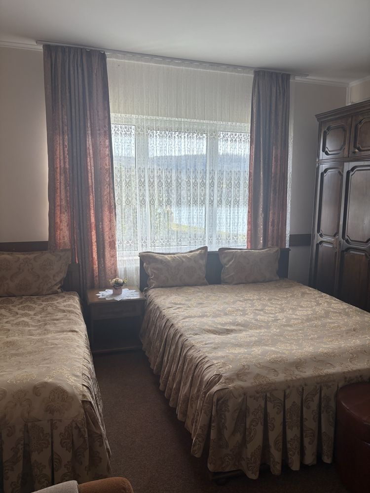 De inchiriat complex hotelier Mirado