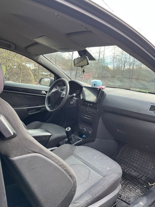 Vand OPEL Astra H GTC / Dau pentru naveta sau piese!