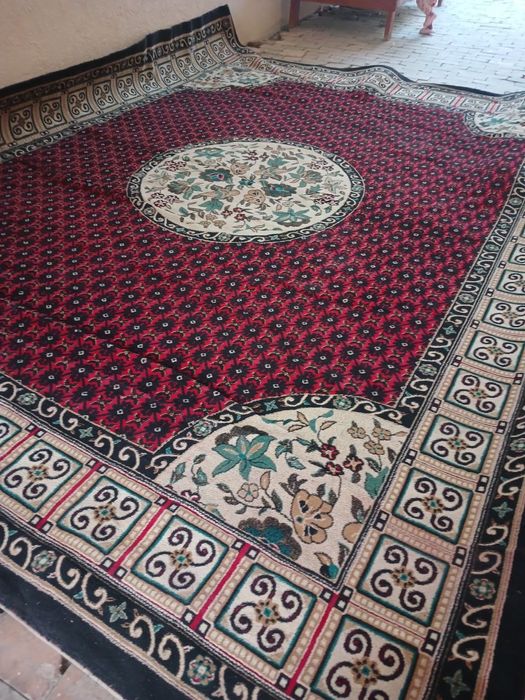 Gilam 6мга5м б.у