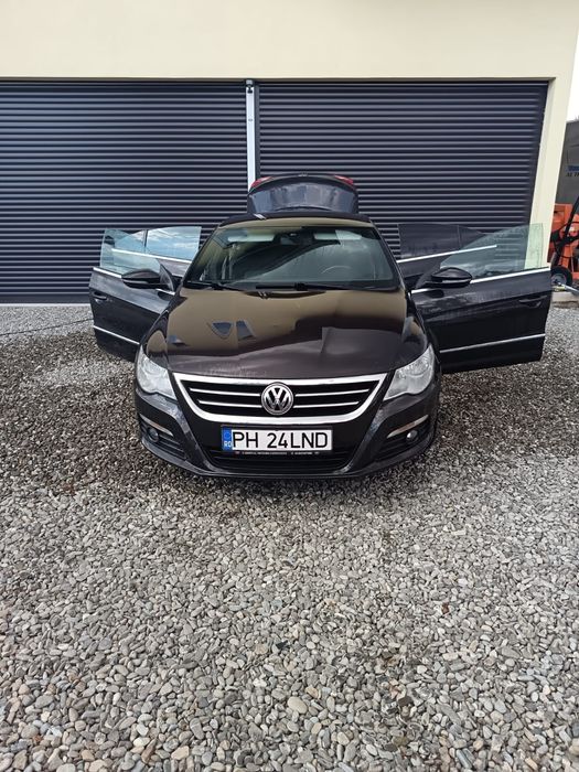 Volskwagen Passat 1.8 benzina model 2010
