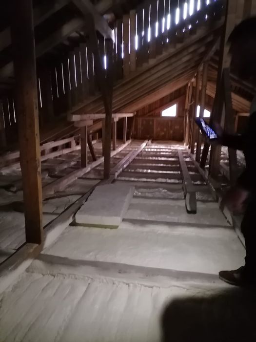 Izolatii spuma poliuretanica / Cele mai mici preturi