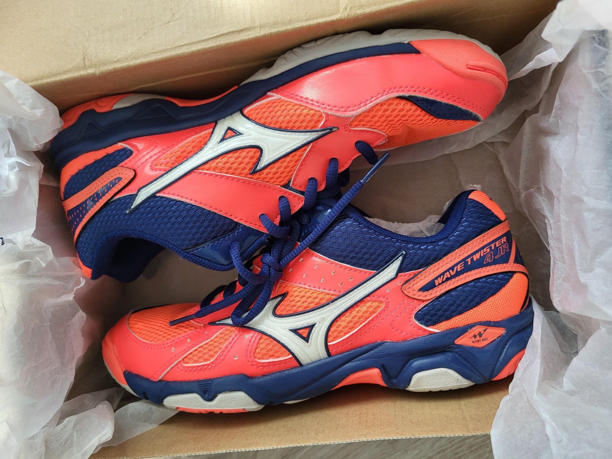 Детски маратонки 38 номер Mizuno twist  4