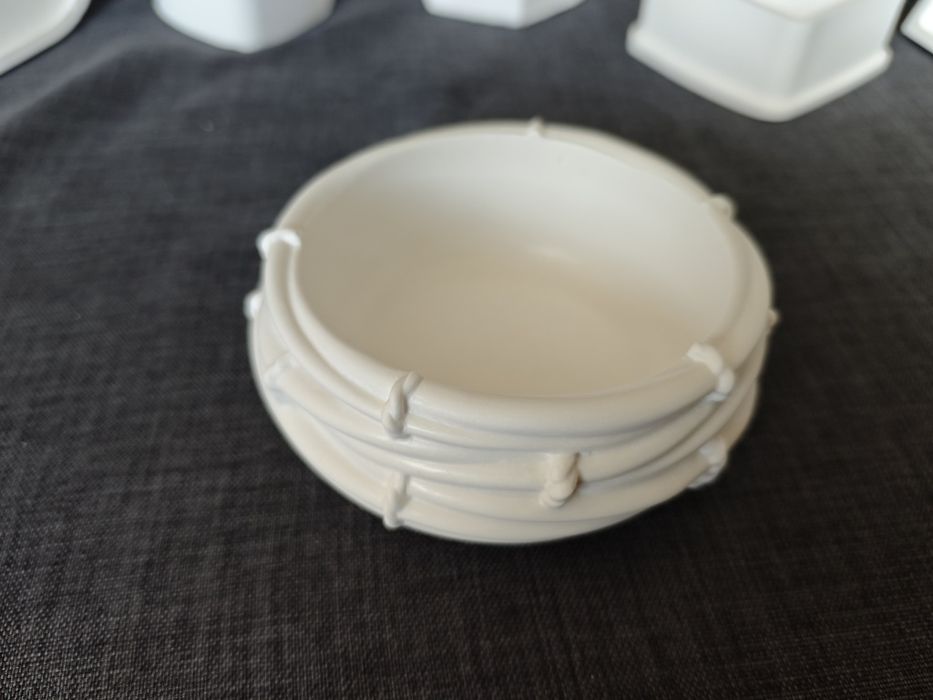 Керамични кашпи различни модели