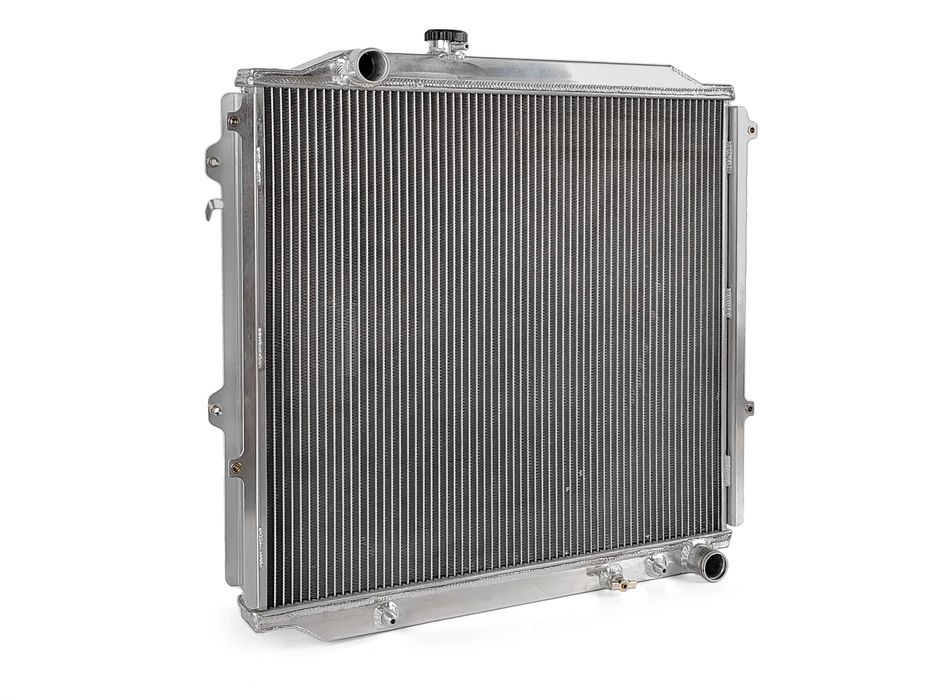 Радиатор алюминиевый Toyota Prado90, Surf185 1kz 96-02 40мм AT AJS.