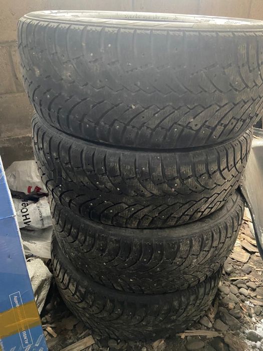 Продам резину ,зимняя