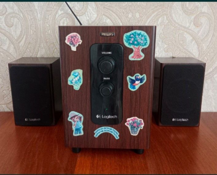 Буфер Logitech 10000