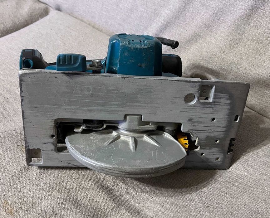 Circular Makita DHS680 18V LXT brushless doar corp functional