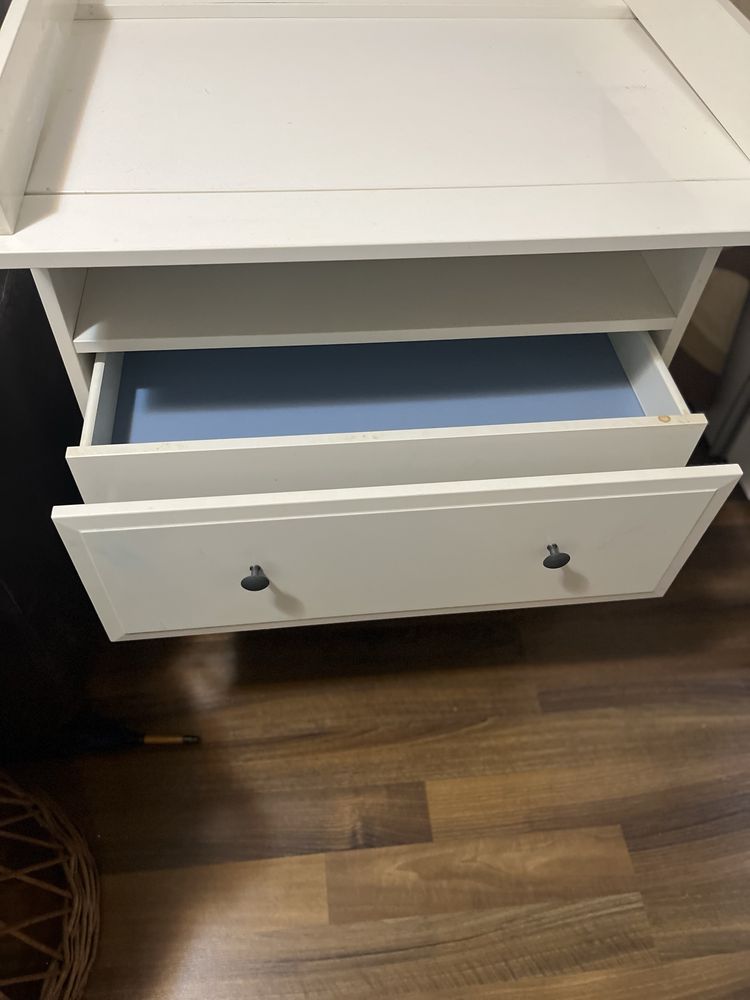 Vand masa de infasat IKEA