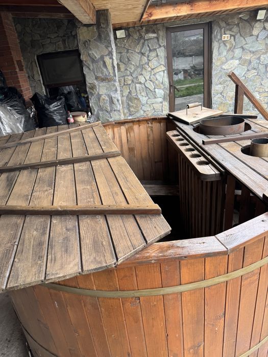 Ciubar 6-8 pers diametru 2 m