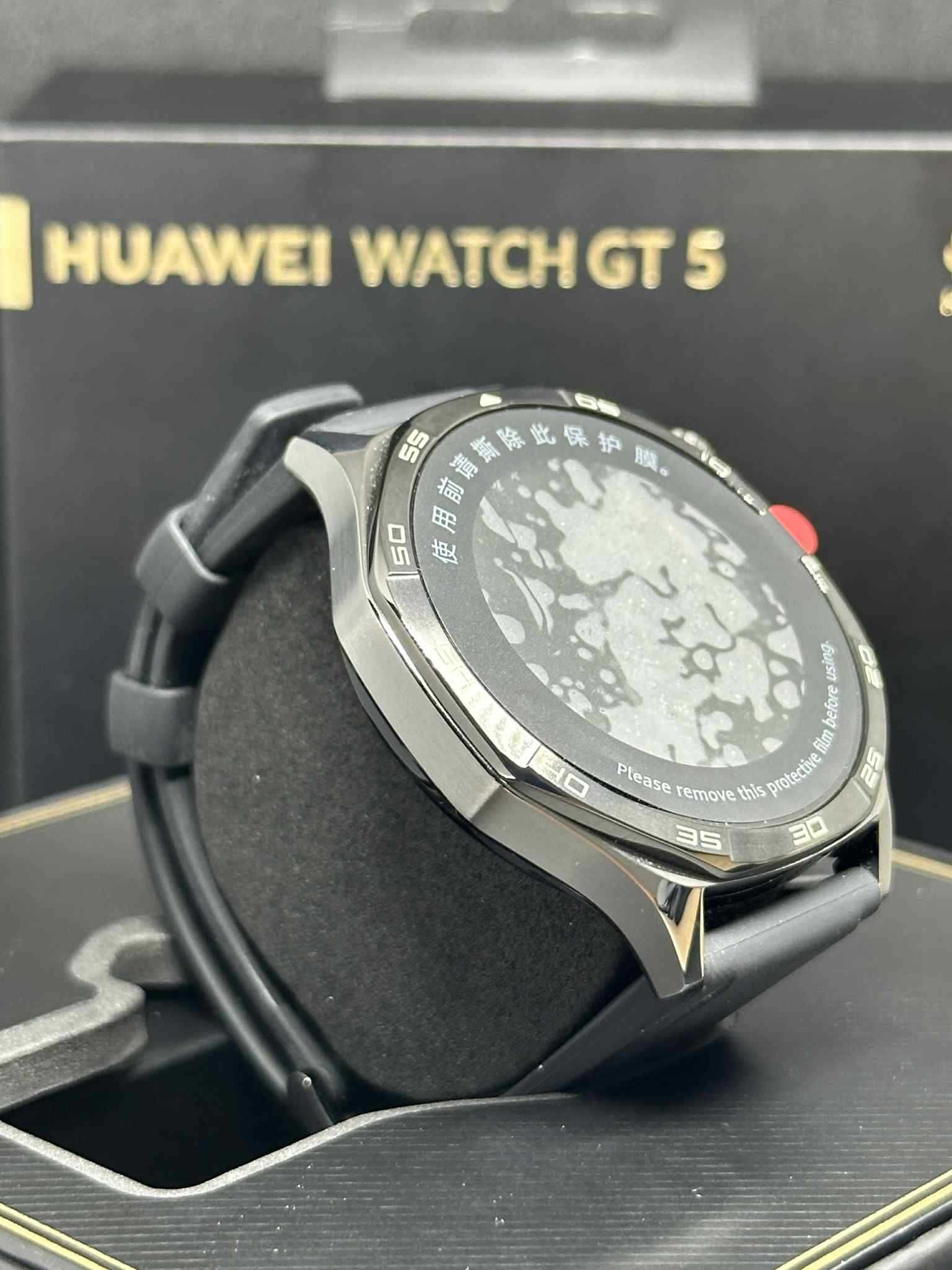 Смарт часовник Huawei Watch GT 5 / Гаранция / Перфектен