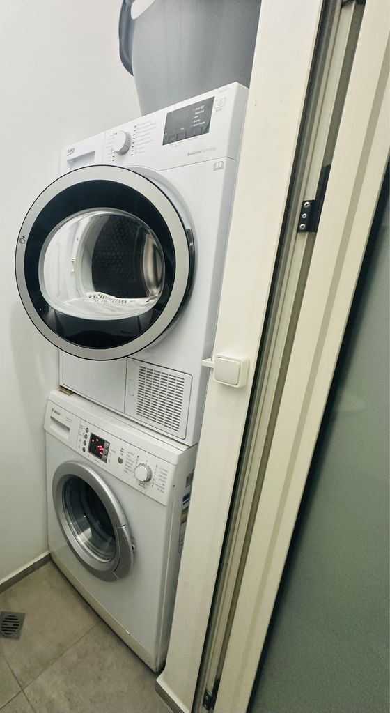 Дава се под наем Тристаен апартамент в Варна, Бриз - 85 кв.м за 1000 € - Снимка #9