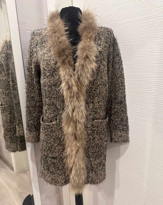 MILESTONE жилетка с естествен косъм лисица S