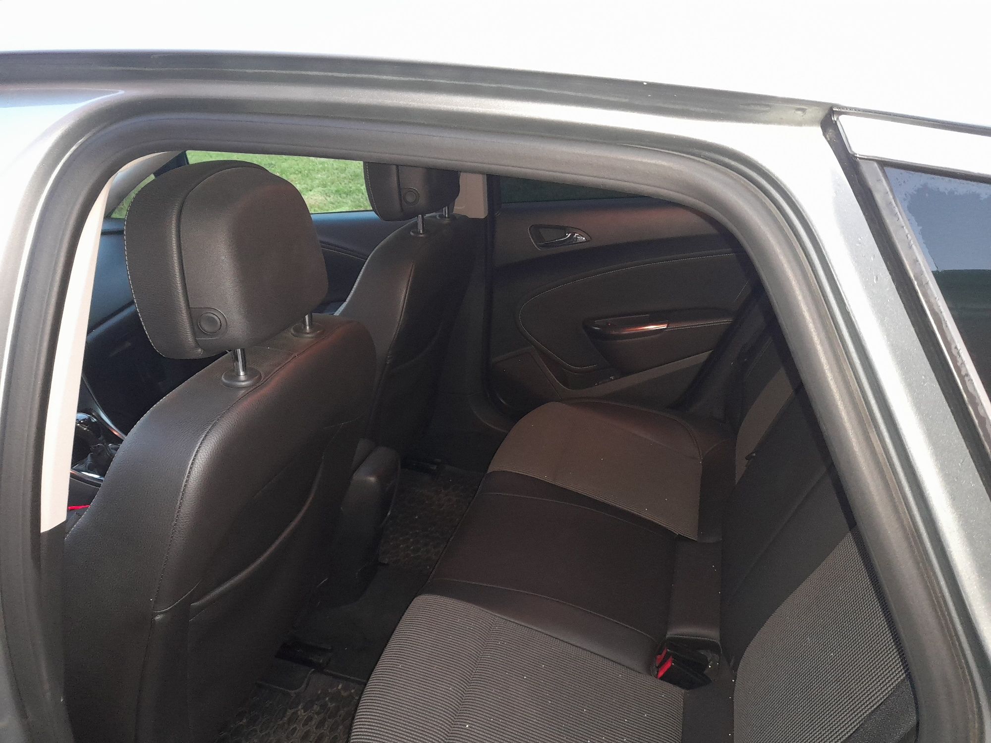 Opel Astra J 1.7cdti