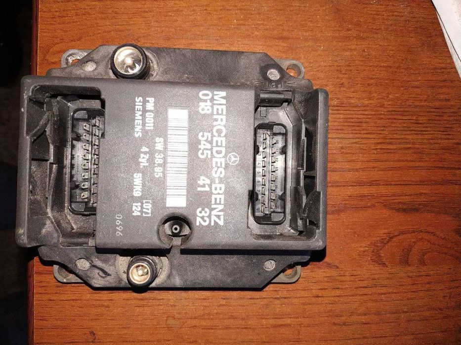 Коммутатор Мерседес w202, w124, w210