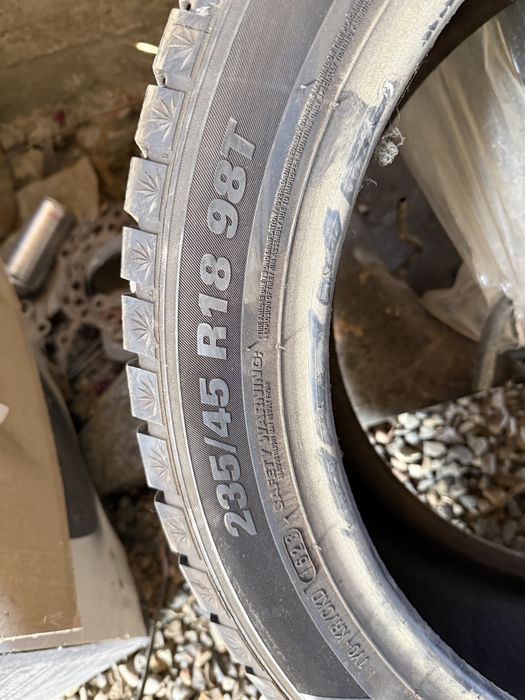 Шины зимний KUMHO 235/45 r18