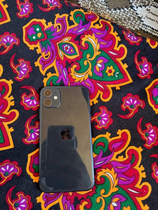 Iphone 11 narx 200$