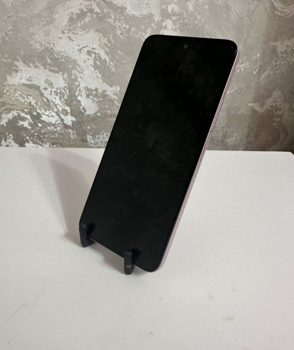 Редми 13. 256 память. Все работает. Читайте описание