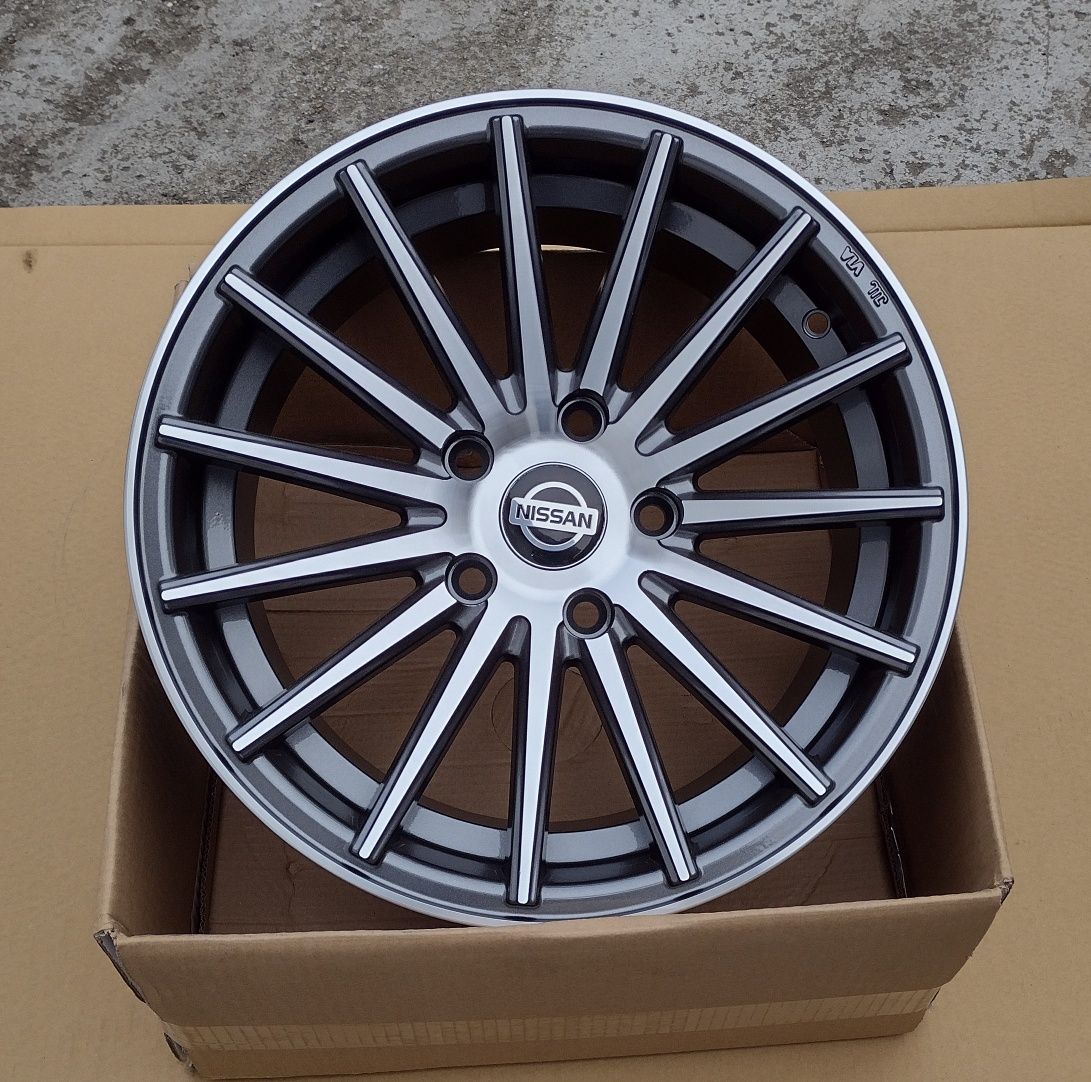 Jante Nissan Qashqai Juke  R16 Noi - Bicolore cu 5 x 114.3 R16 CromTit