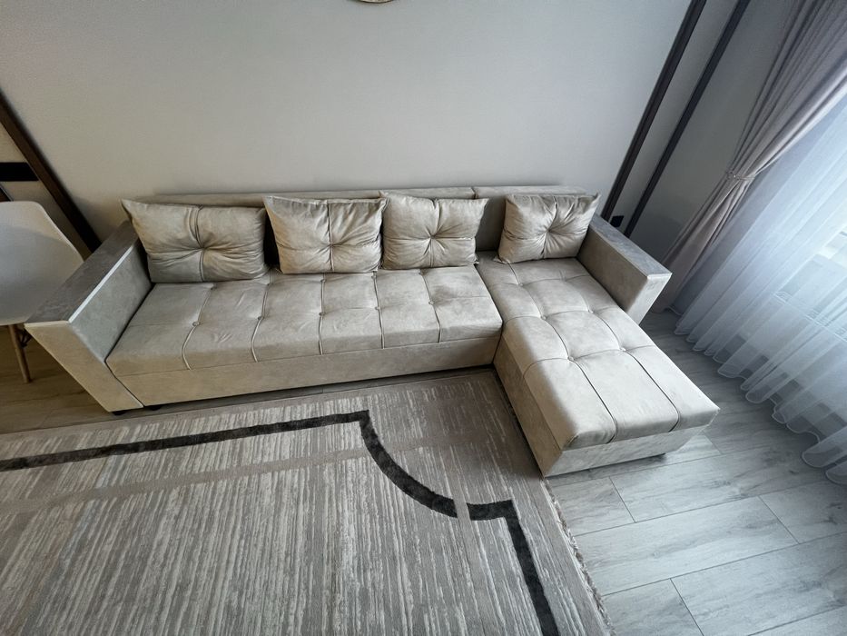 Продаи диван. Торг. Новый. Самовывоз.