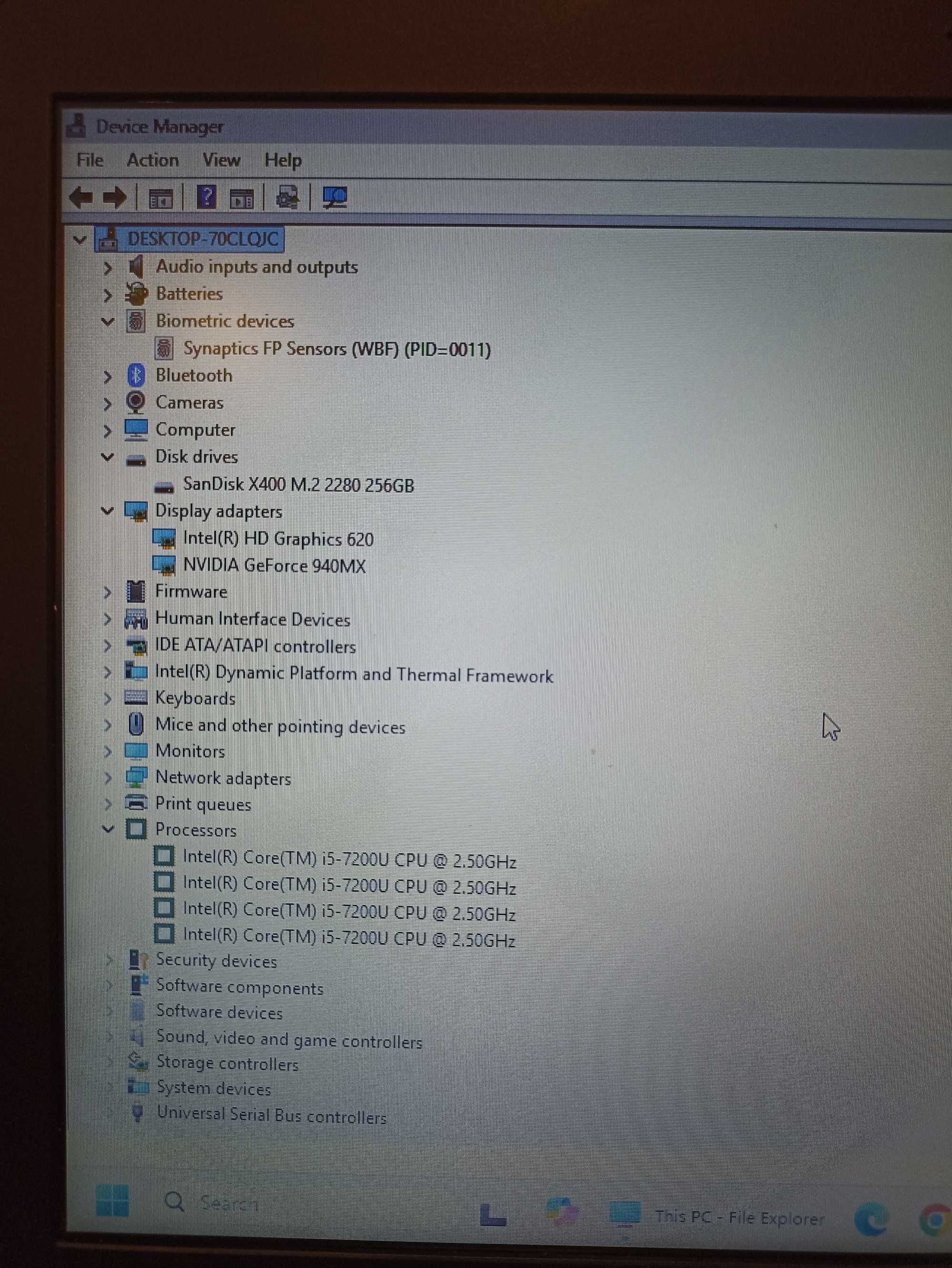 лаптоп Dell Vostro 5468 с проблем в клавиатурата