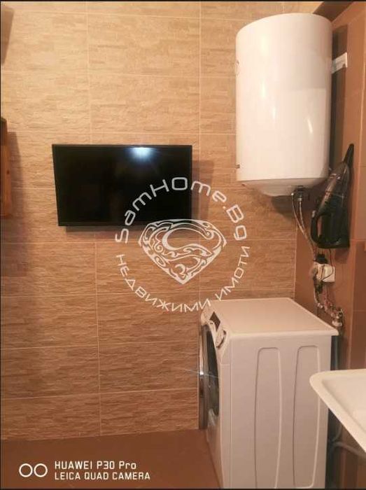 Продава се Тристаен апартамент в Варна, Възраждане 4 - 133 кв.м за 1627 €/кв.м - Снимка #12