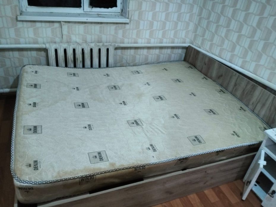 Отдам даром двухспальную кровать