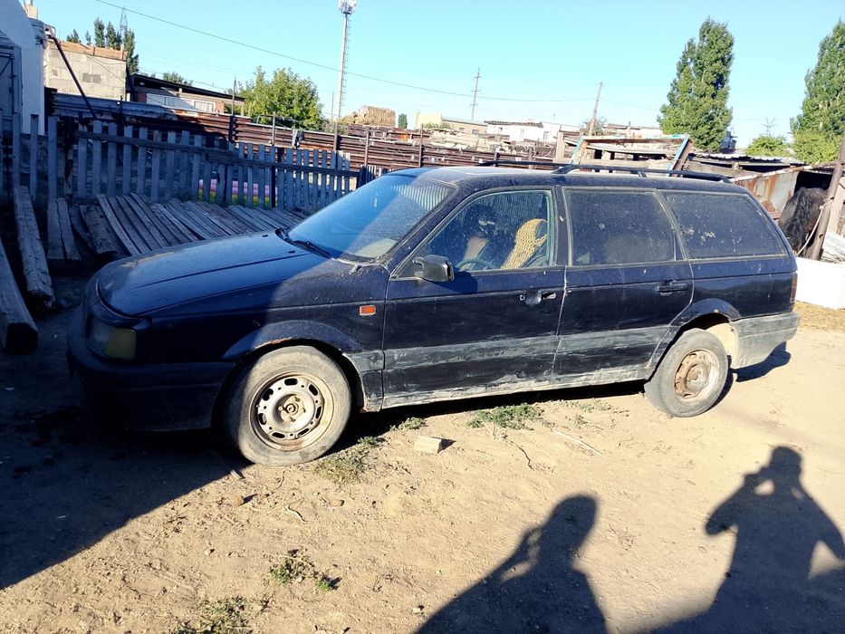 Машина пассат универсал