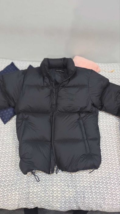 Продавам яке с гъши пух Емпорио Армани