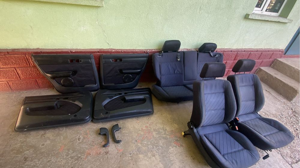 Салон на ауди А6 С4 в отличном состояний из германий